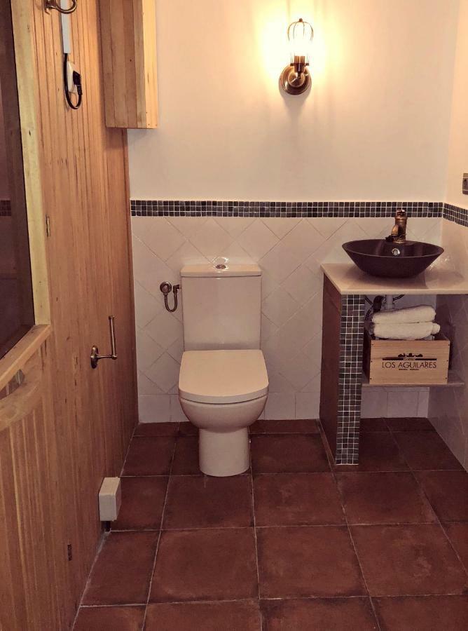 Villa Breeze Boutique Guest Rooms, Marbella Sitio de Calahonda エクステリア 写真